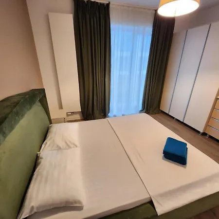 Apartment Promenada Mall Near Exclusive Pipera