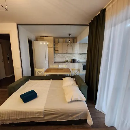 Apartment Promenada Mall Near Exclusive Pipera *