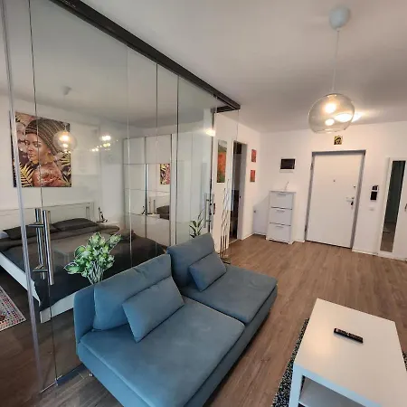 Apartment Promenada Mall Near Exclusive Pipera Bucharest